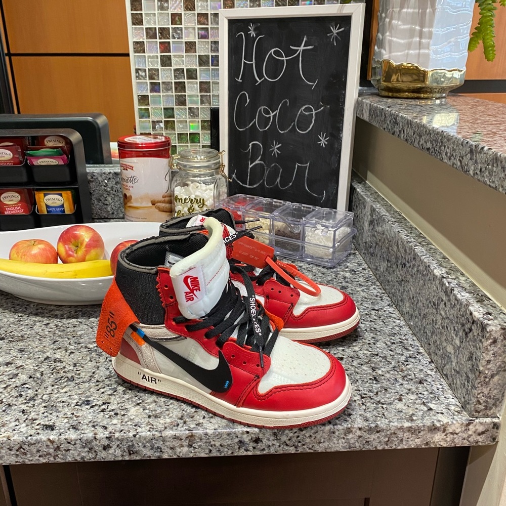 Authentic Retro One Off White Chicago